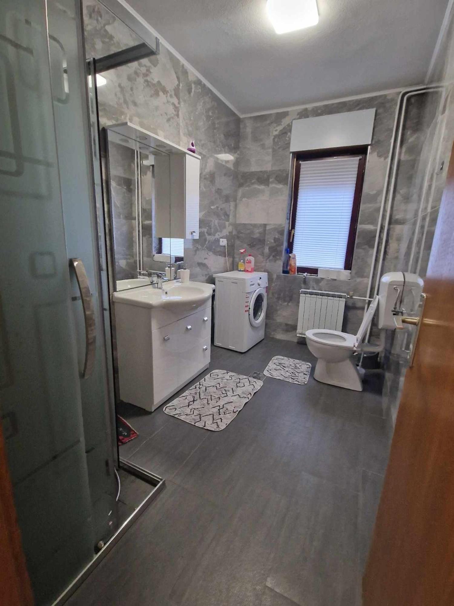 Apartma-Sobe Lejla Віпава Екстер'єр фото